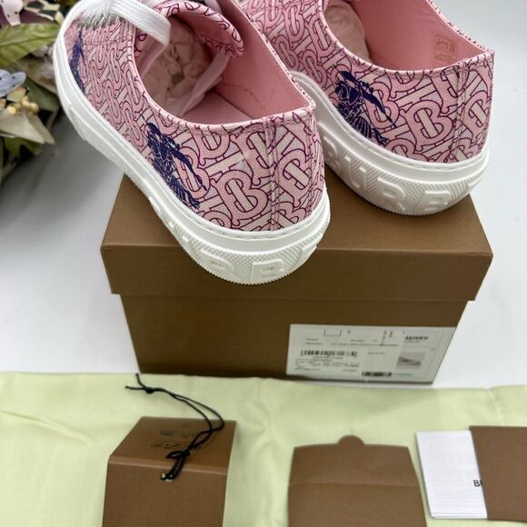Women’s Burberry Jack TB monogram sneakers size 41 fits 10.5 US - Picture 7 of 12